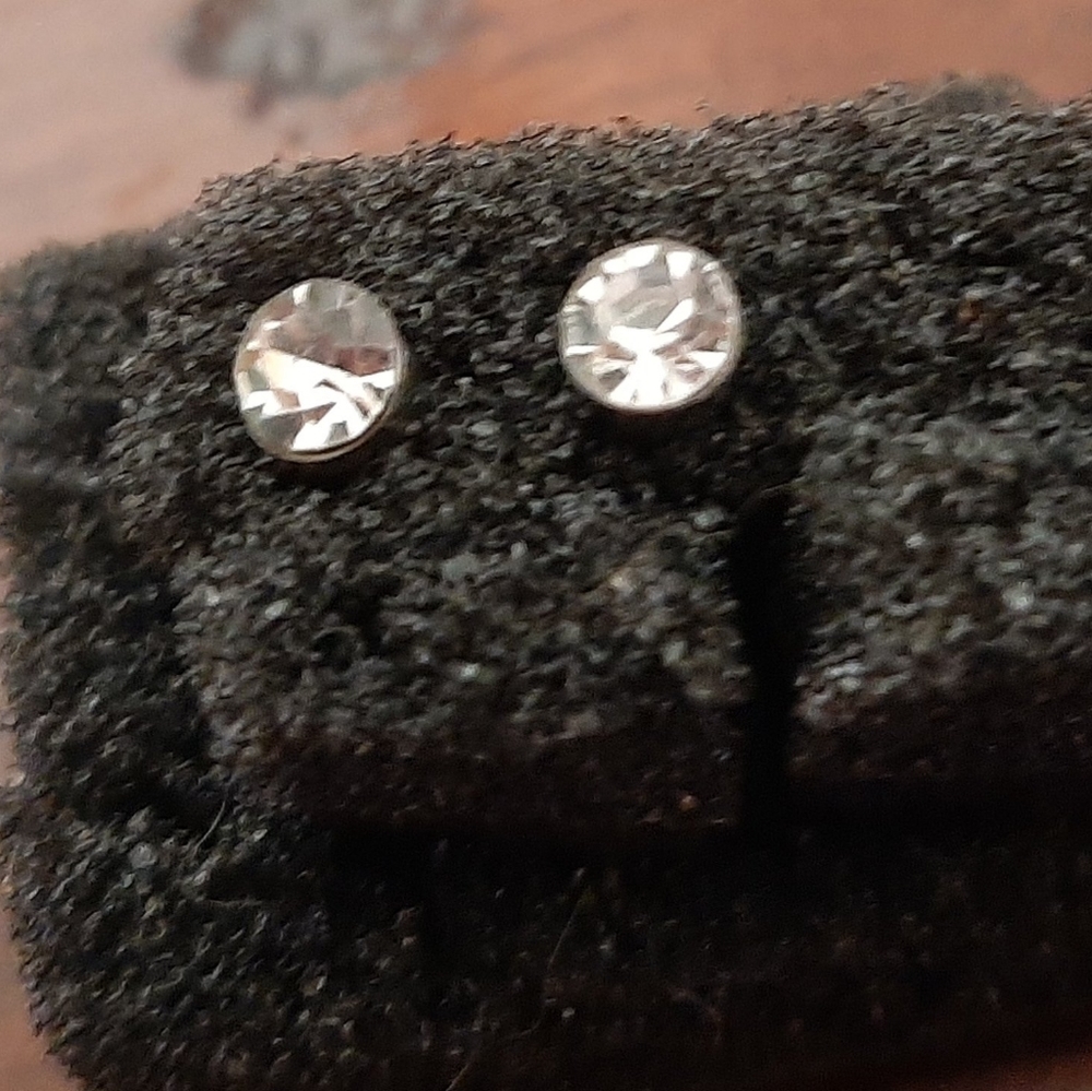 Earrings m True diamond studs